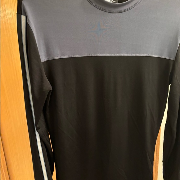 BODY BODY WEAR Long Sleeve - Tight Fit - Small - Picture 9 of 10